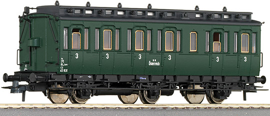 Compartment car 3rd class<br /><a href='images/pictures/Roco/44521.jpg' target='_blank'>Full size image</a>